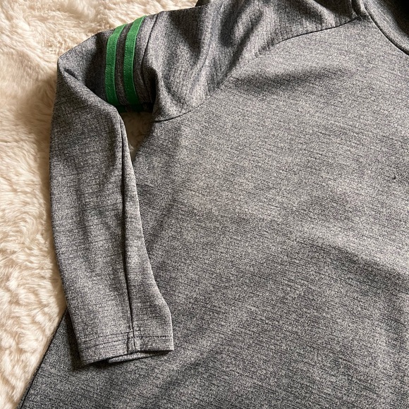 Nike Women’s Oregon Ducks Long Sleeve Pullover - Picture 5 of 9